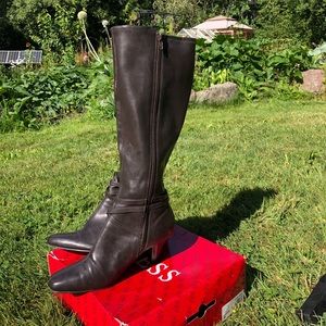 Brown faux leather boots